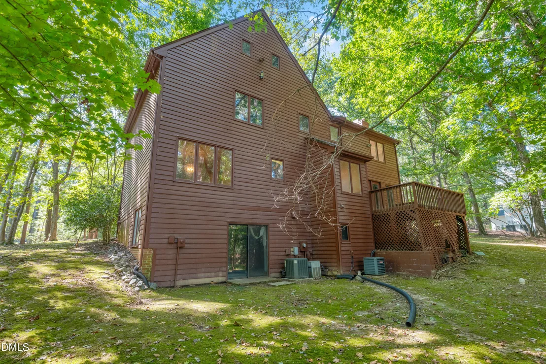 Photo of 225 Dalton Drive