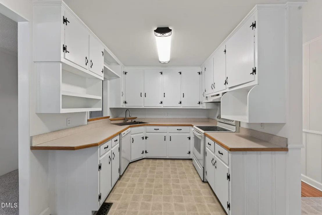 Photo of 1408 Harriet Drive