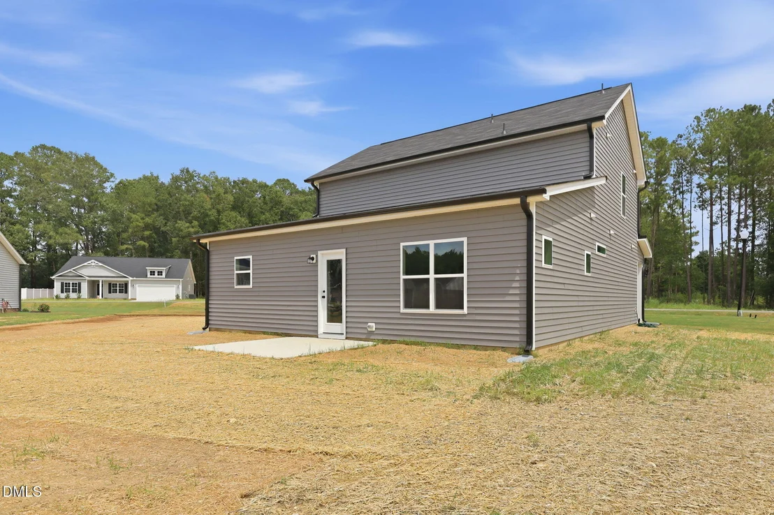 Photo of 16 Loganberry Avenue