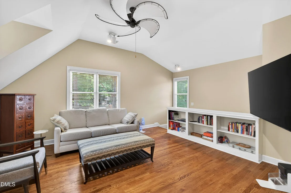 Photo of 113 Stoneleigh Drive