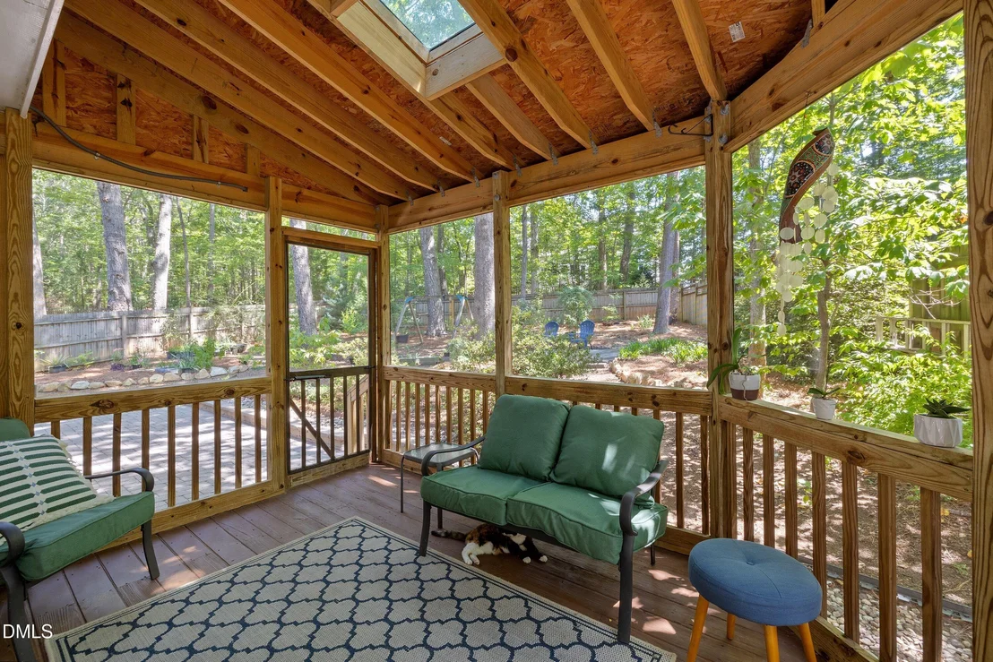 Photo of 1409 Bridgeport Drive