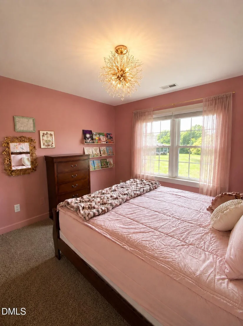 Photo of 101 Caledonia Lane