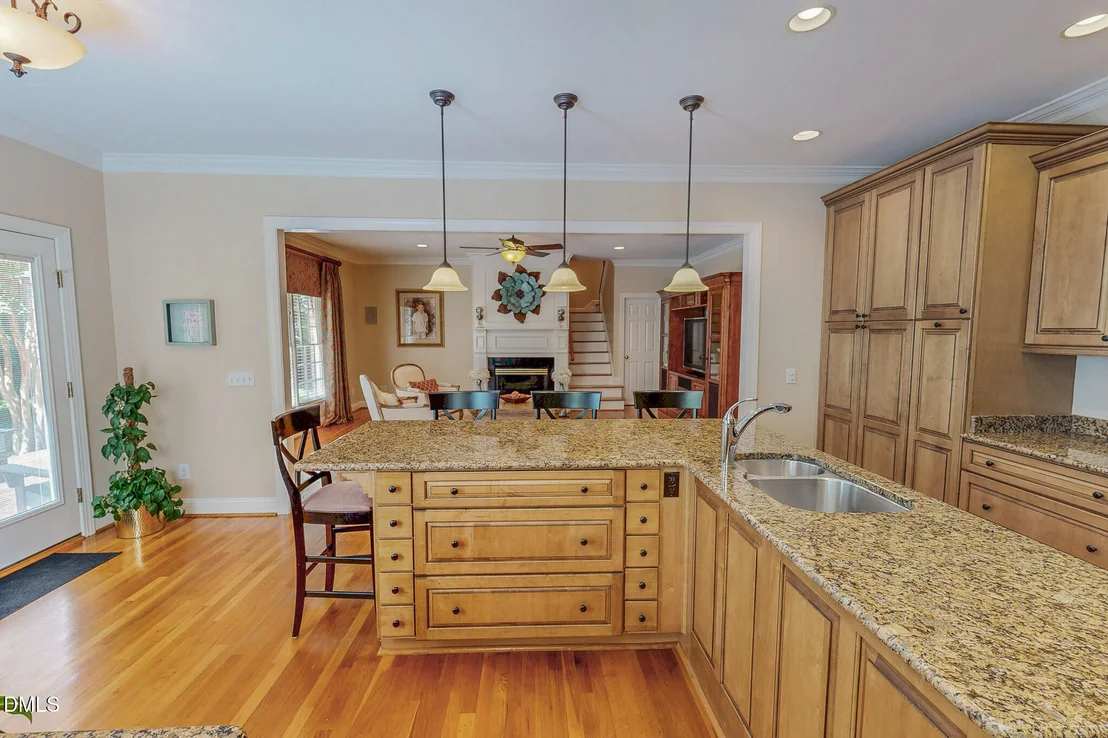 Photo of 355 Denada Path