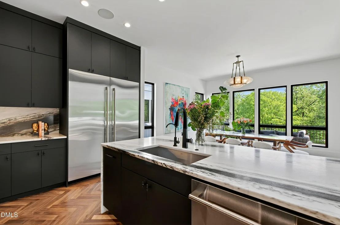 Photo of 1617 Nottingham Road