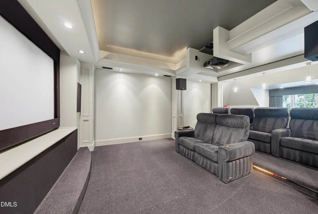 Photo of 6592 Wakefalls Drive