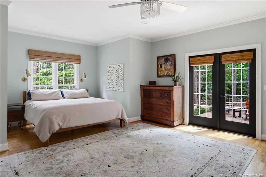 Photo of 305 Maples Road