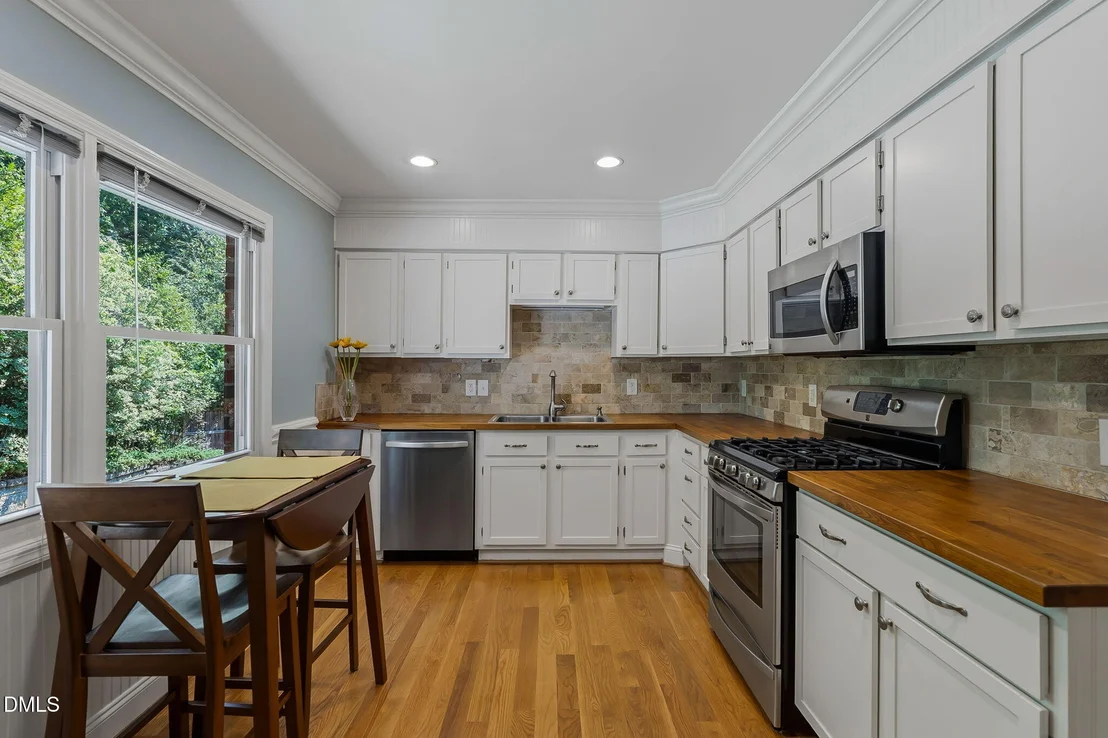 Photo of 714 Brookgreen Drive