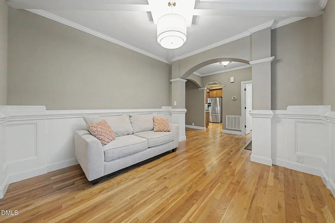 Photo of 2067 Windfall Court
