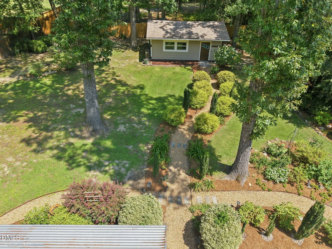 Photo of 3729 Cambridge Road