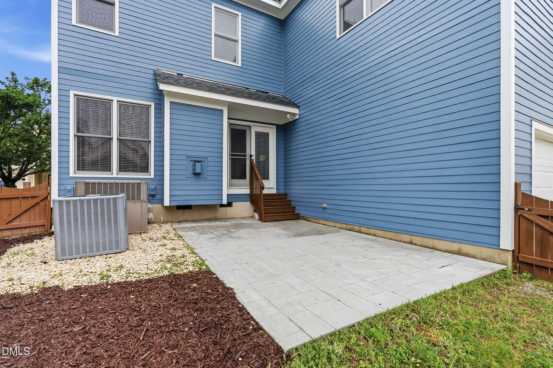 Photo of 112 Bridgegate Drive
