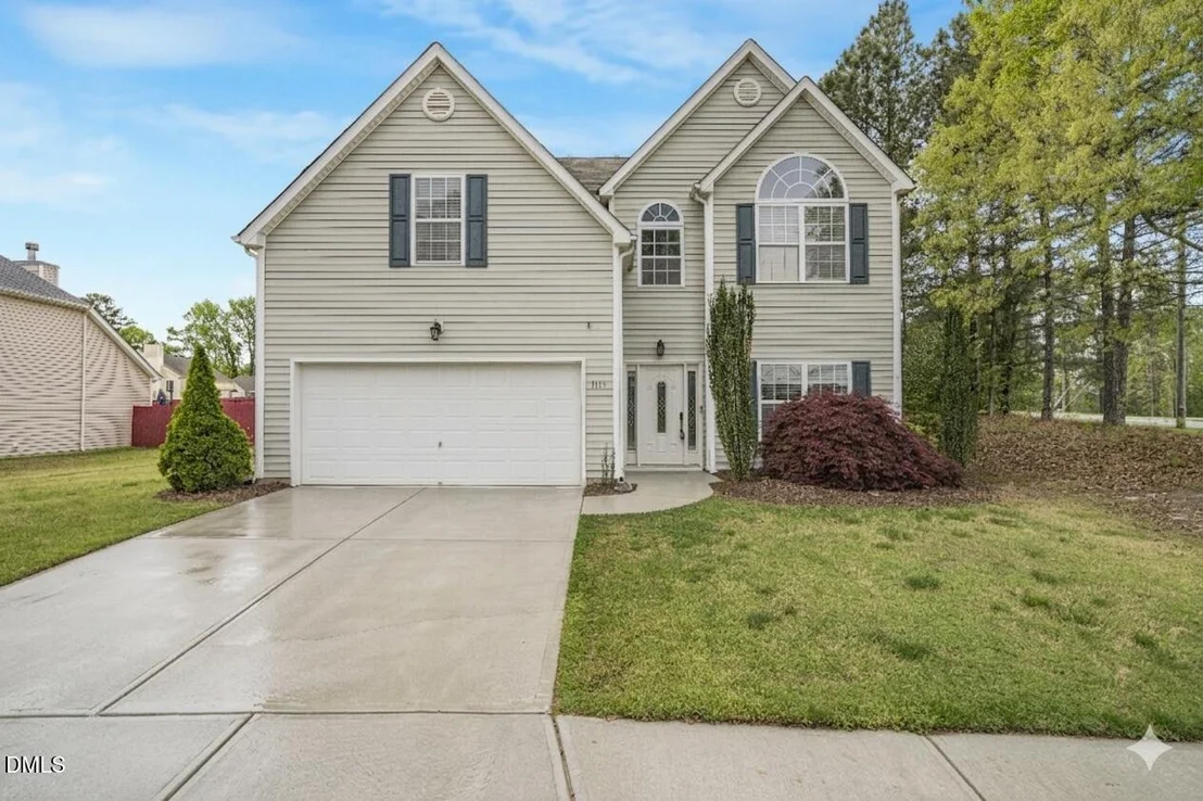 Photo of 1115 Golden Crest Drive