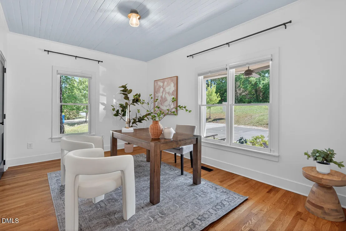 Photo of 303 Lyric Street