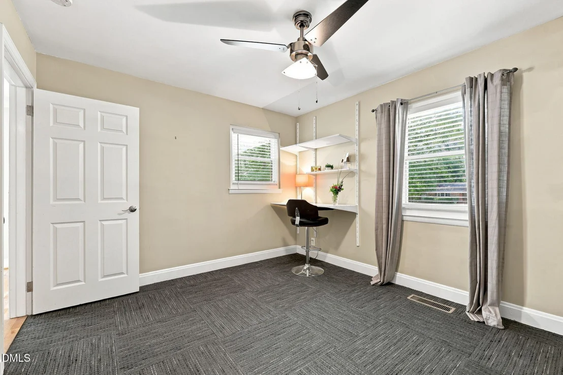 Photo of 3729 Cambridge Road