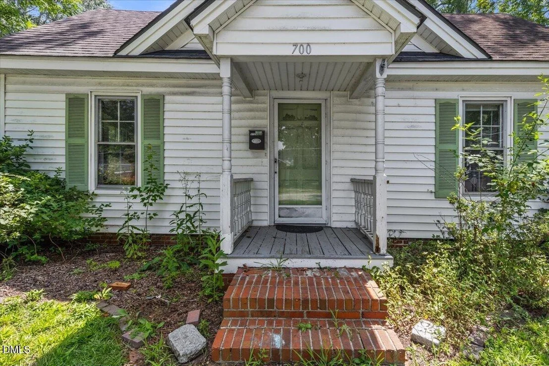 Photo of 700 N Webb Street