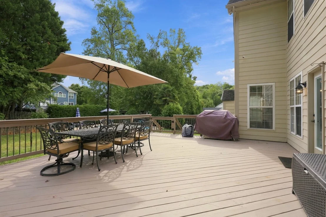 Photo of 10620 River Forest Drive
