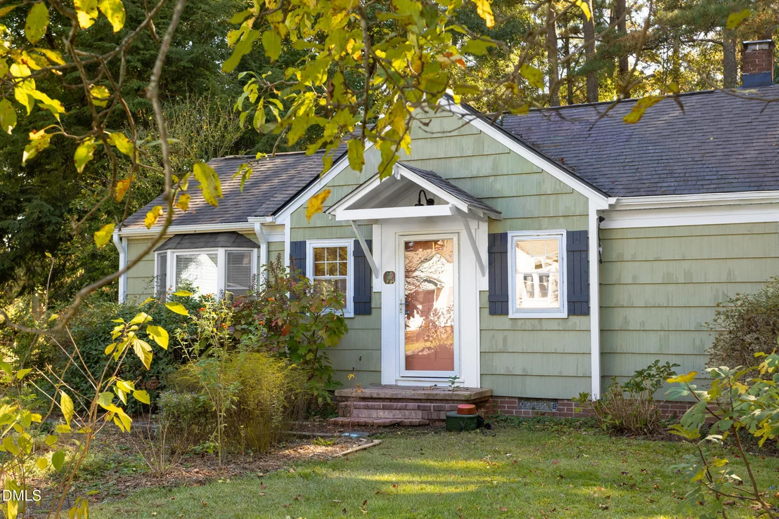 Photo of 28 Hawthorne Drive