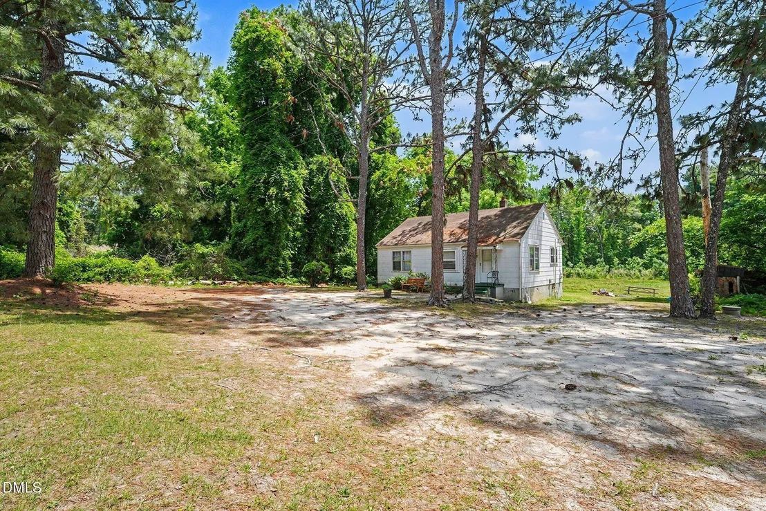 Photo of 399 Army Road