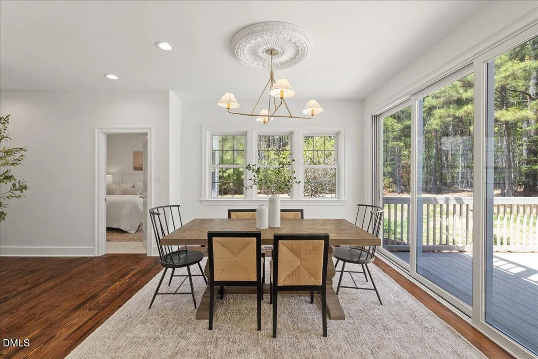 Photo of 419 Eagle Point Road