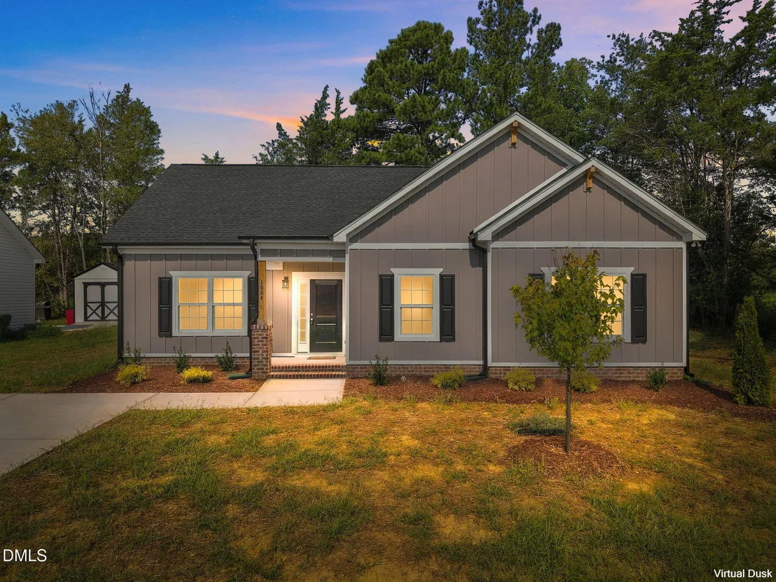 Photo of 1004 Ivey Road