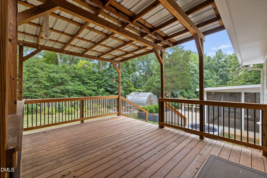 Photo of 602 SE Maynard Road