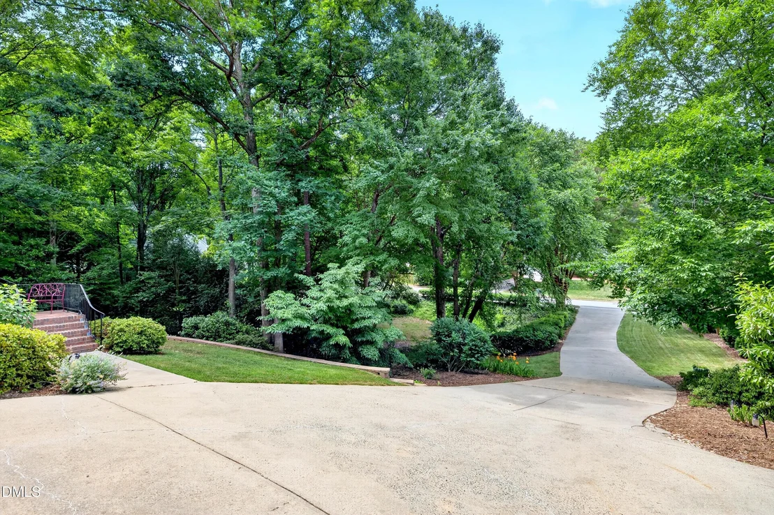 Photo of 306 Kettlebridge Drive
