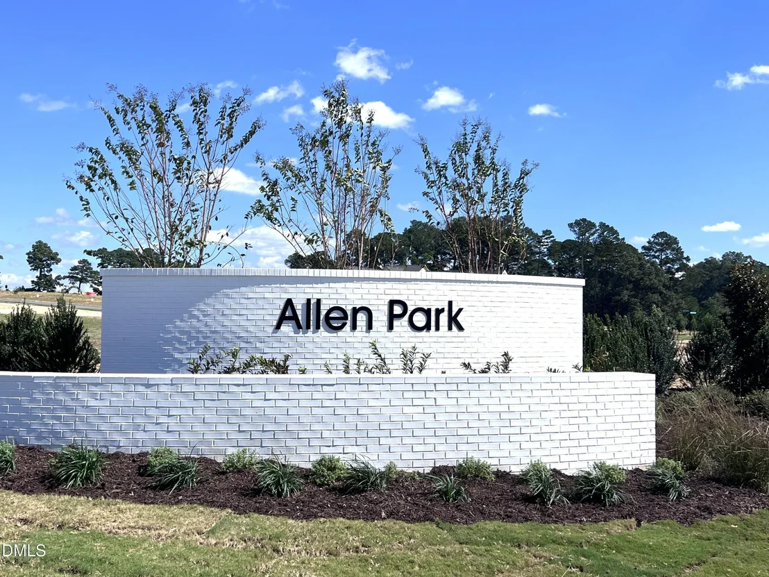 Photo of 853 Central Pk Drive