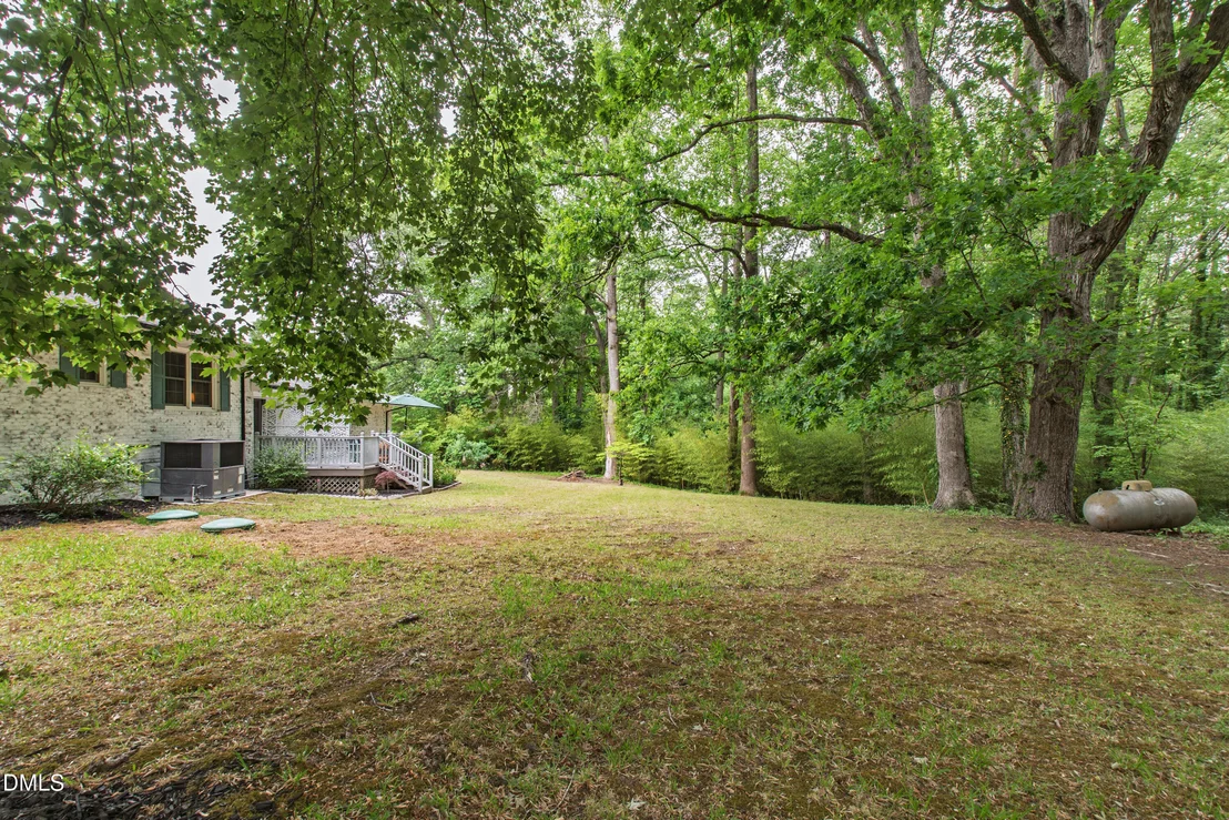 Photo of 100 Old Meadowbrook Drive