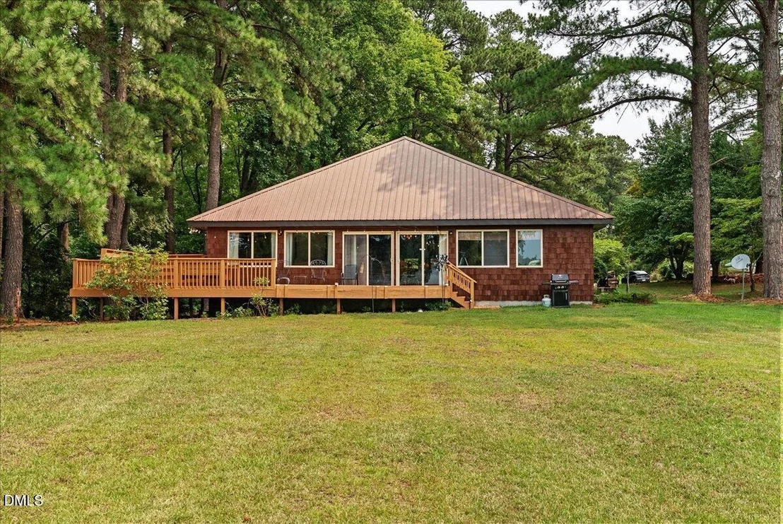 Photo of 142 Appletree Lane