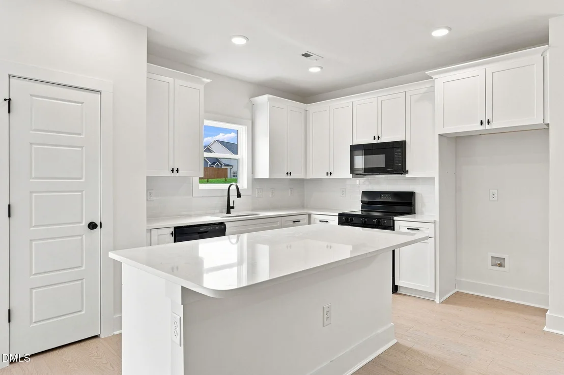 Photo of 143 Grinnell Loop