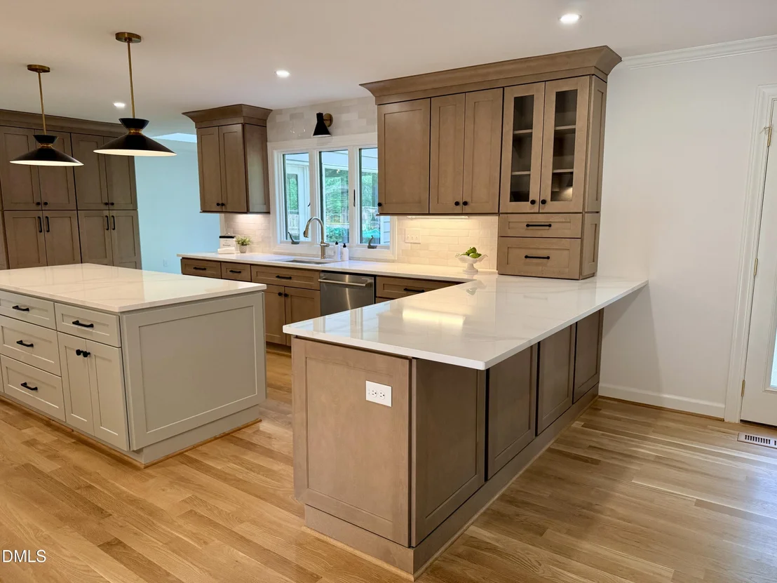 Photo of 1023 Cleland Drive
