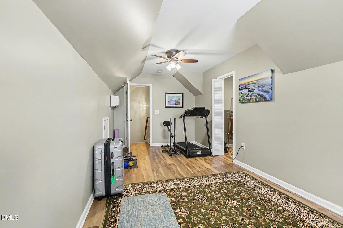 Photo of 101 Maple Street