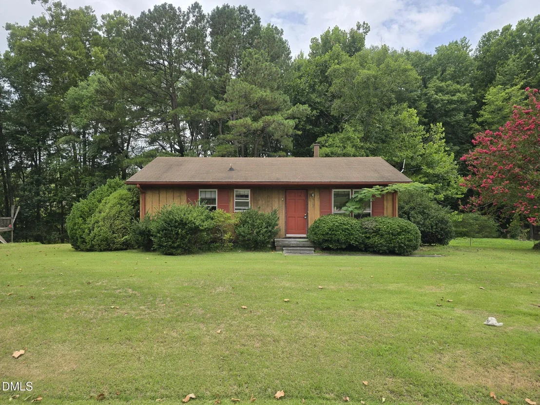 Photo of 140 Evans Road