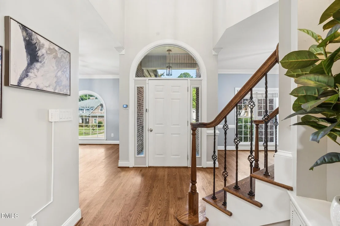 Photo of 2103 W Marilyn Circle