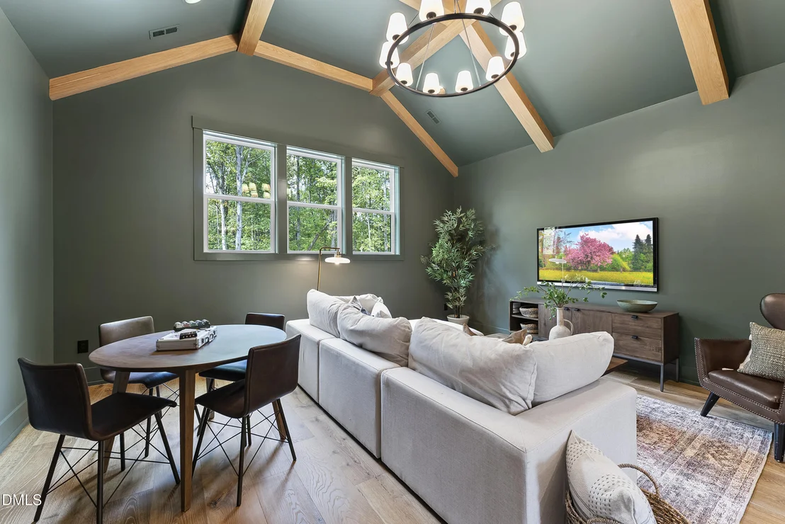 Photo of 208 Gaines Trail