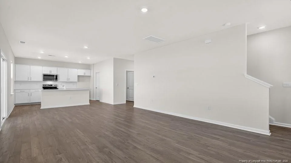 Photo of 305 Maddox Drive