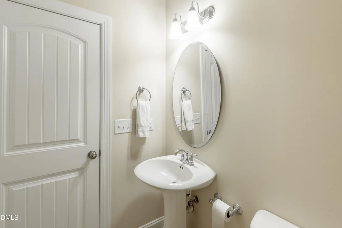 Photo of 820 Lemongrass Lane