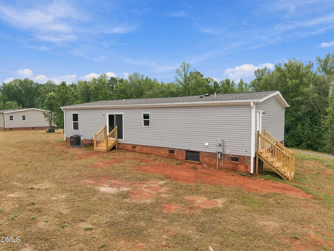 Photo of 8019 Cornwall Road