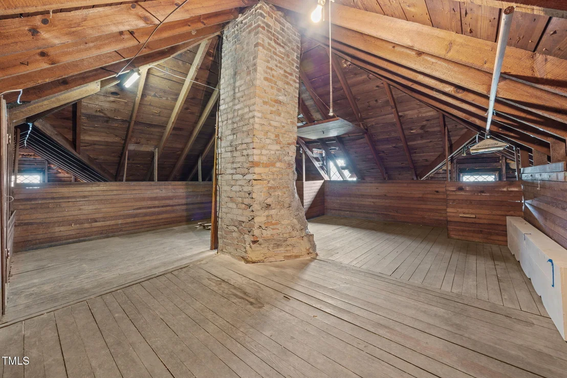 Photo of 301 E H Street