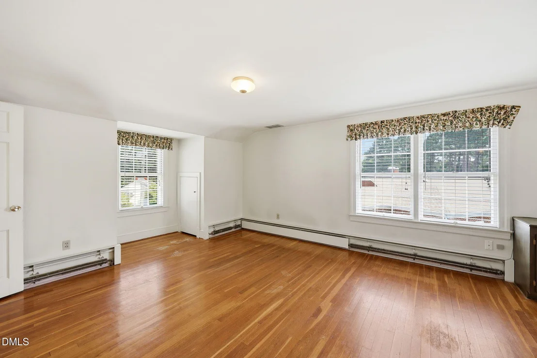 Photo of 203 Hillcrest Drive
