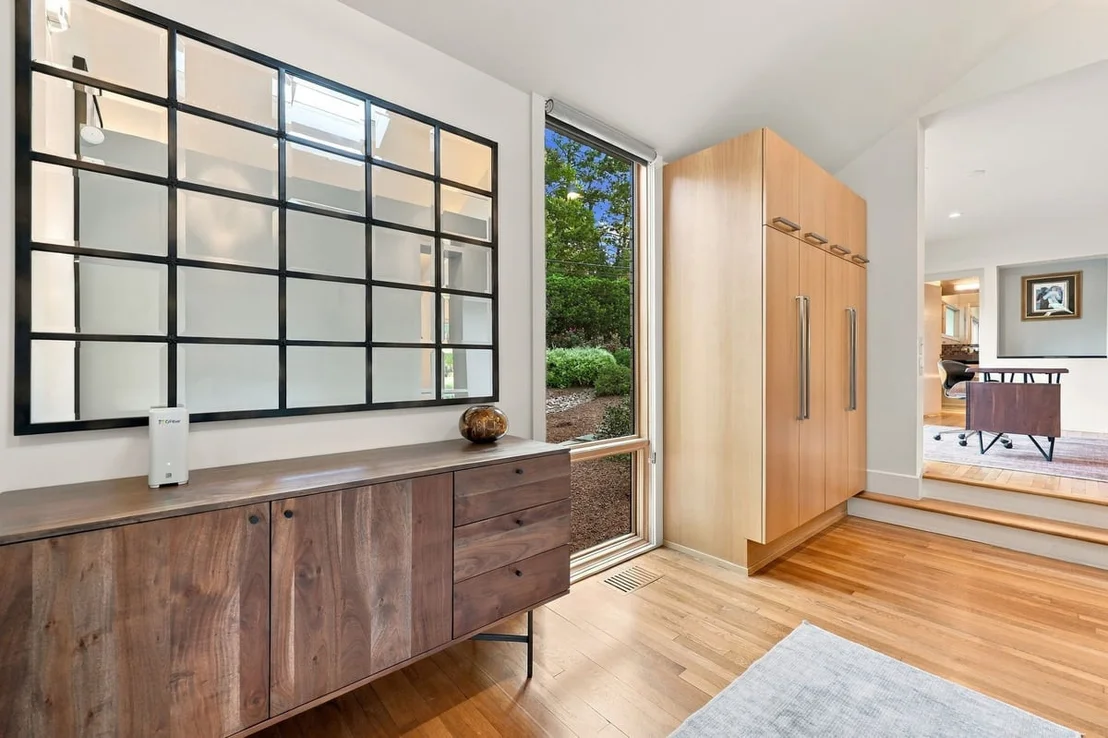 Photo of 3007 Surrey Road