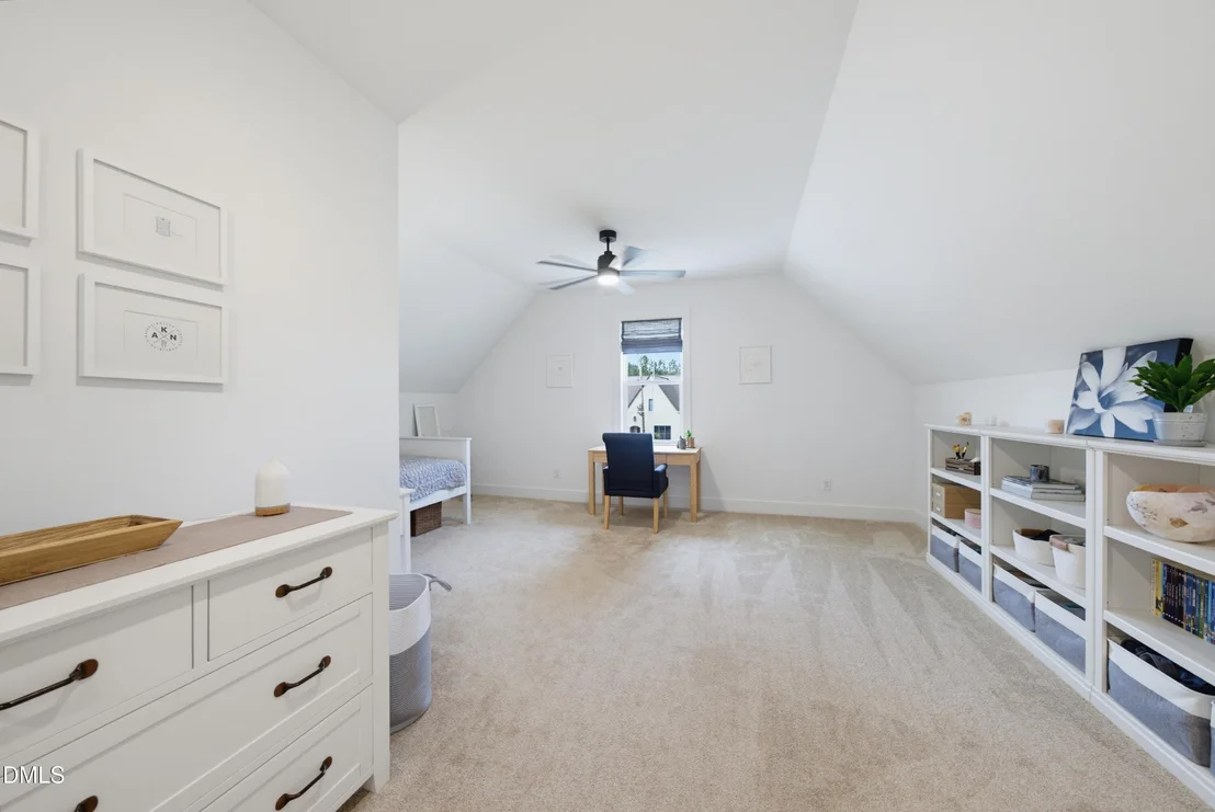 Photo of 40 Spanish Oak Drive