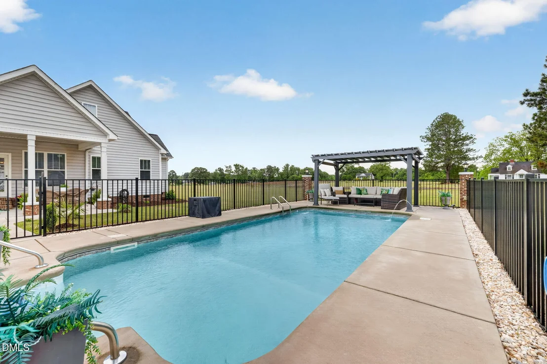 Photo of 534 Herring Road