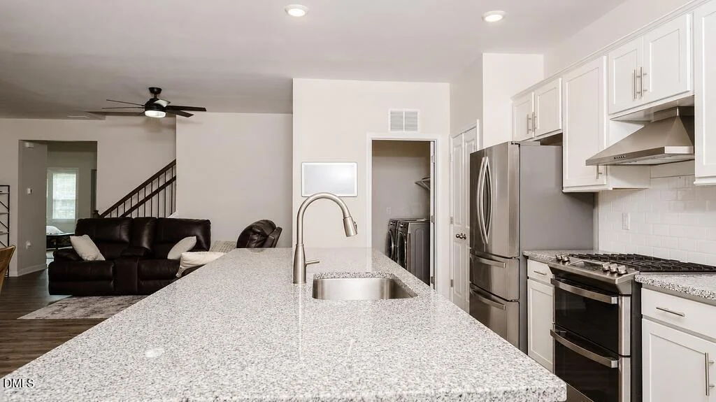 Photo of 222 Lothian