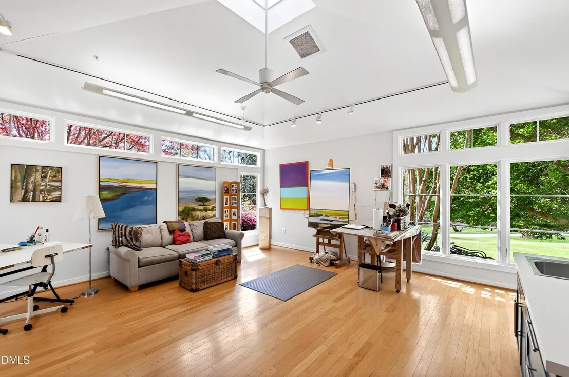 Photo of 223 Hillcrest Circle
