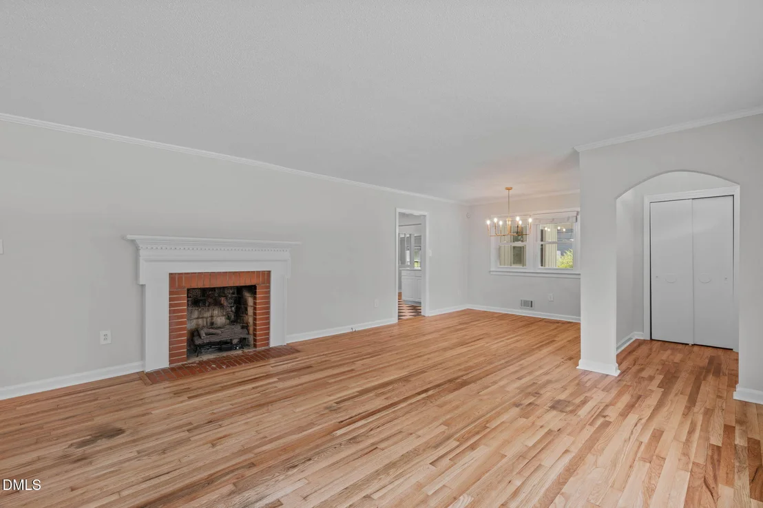 Photo of 1203 Poplar Avenue
