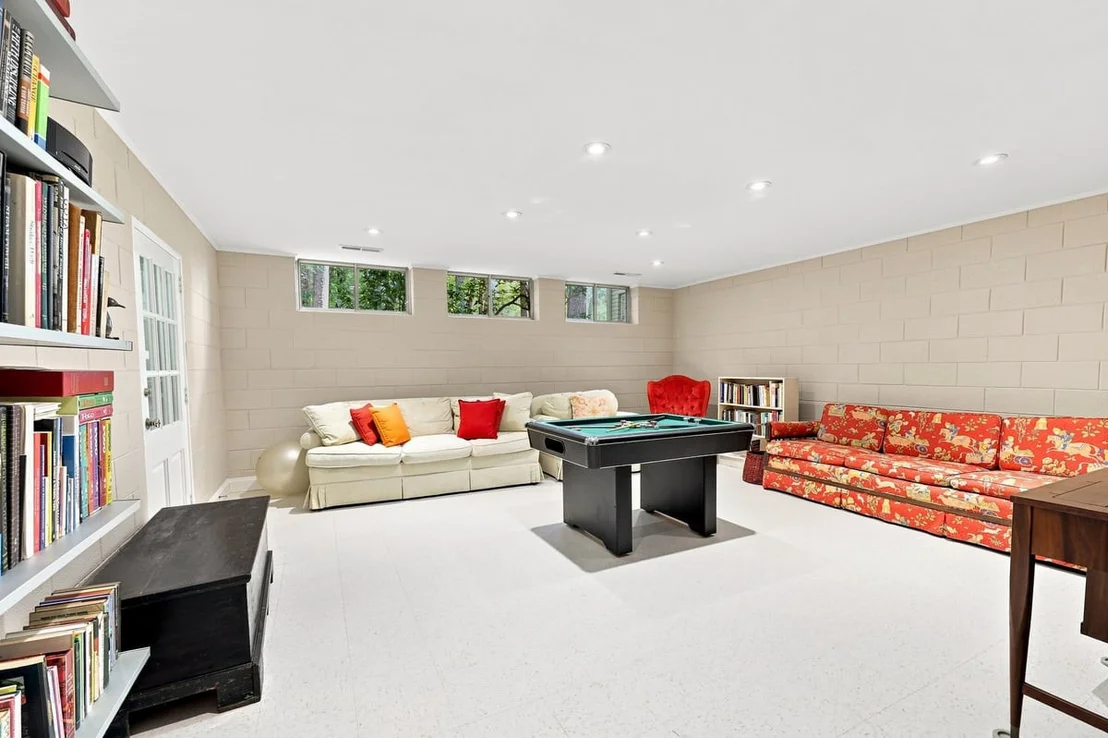 Photo of 3605 Rugby Road
