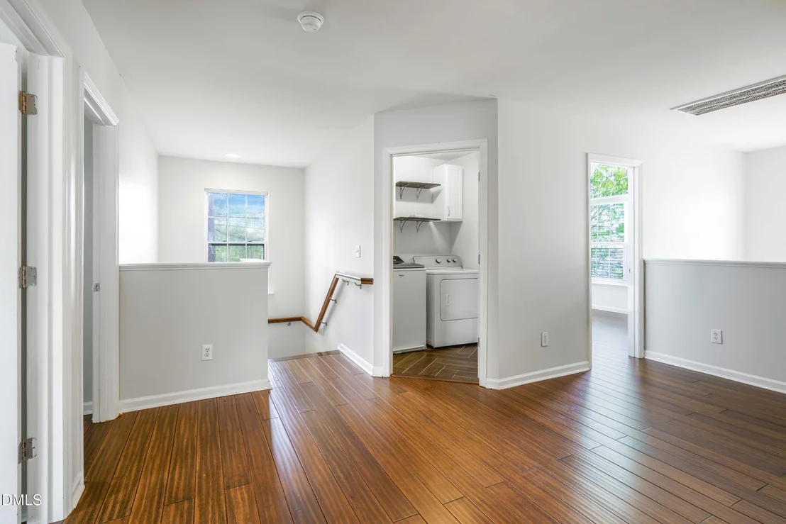 Photo of 1115 Golden Crest Drive