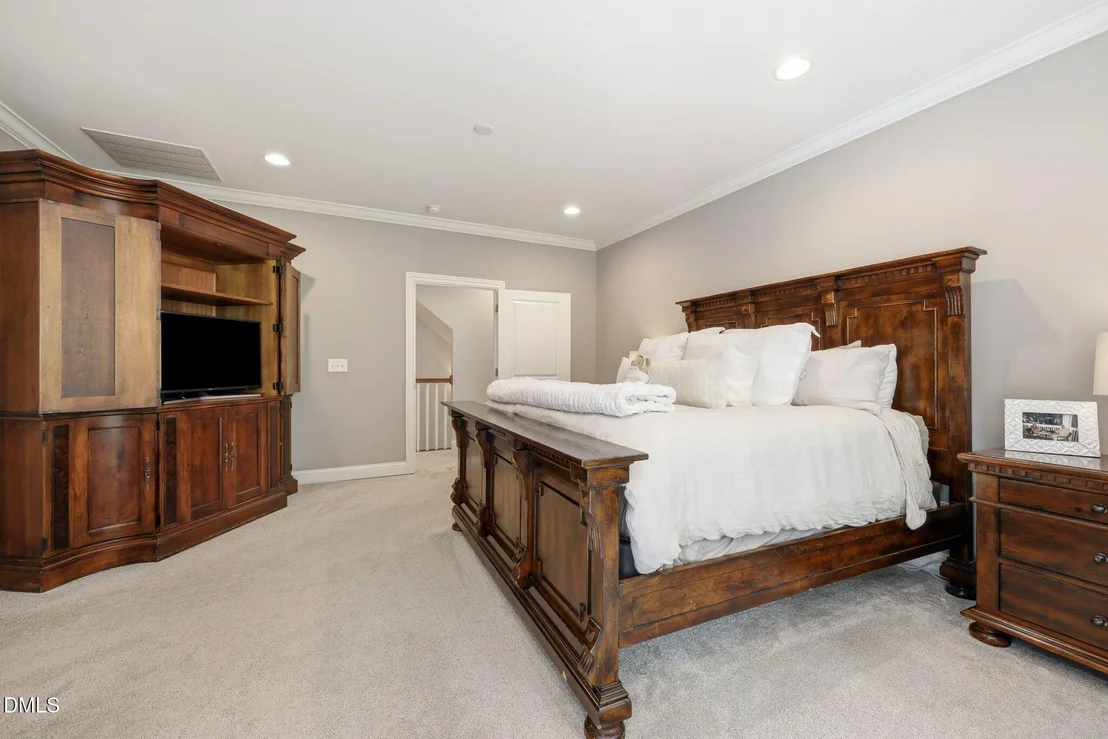 Photo of 1031 Pinehurst Drive