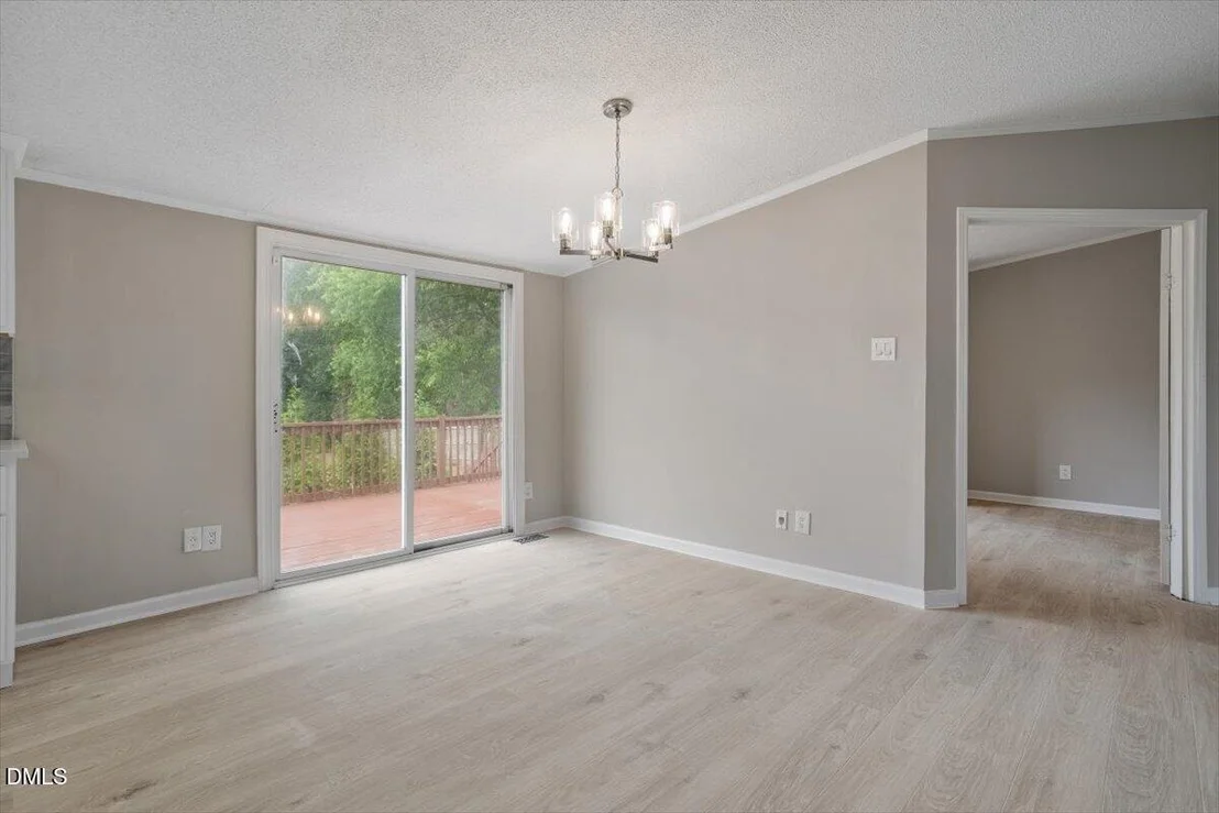 Photo of 1425 Heritage Way