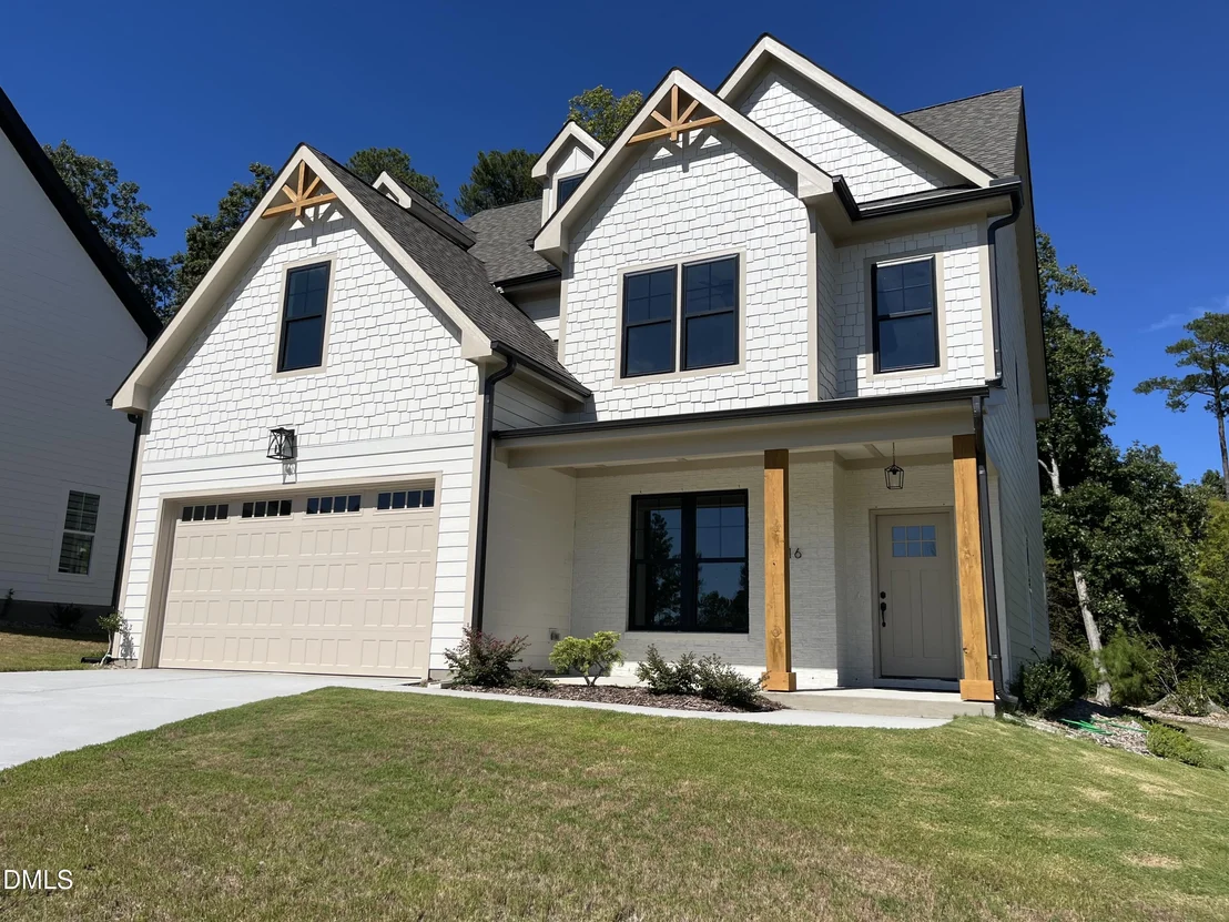 Photo of 416 Cardinal Crest Lane